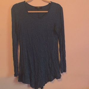 Vee hem, soft and thin turquoise/teal tunic